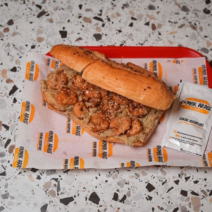 Ekmek Arası Karides Beğendi